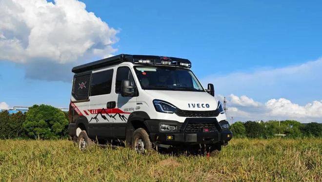 月28亮相成都房车展全时四驱三把锁pg试玩这才是能越野的露营车11(图10) 月28亮相成都房车展全时四驱三把锁pg试玩这才是能越野的露营车11(图10)